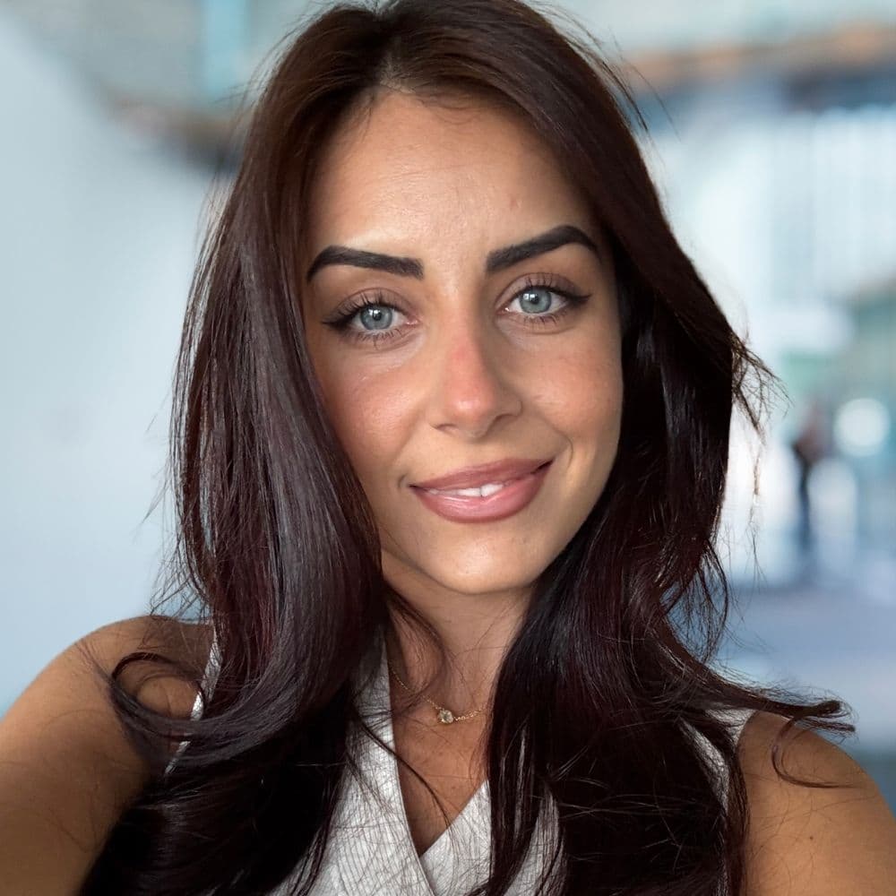 Christina Gregory